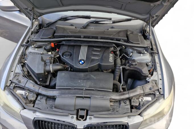 BMW 3 Series E90/E91/E92/E93 [restyling] Sedan