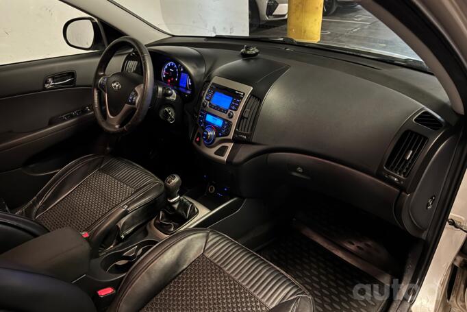 Hyundai i30 1 generation [restyling]