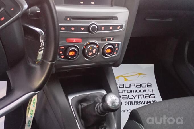 Citroen C4 2 generation Hatchback