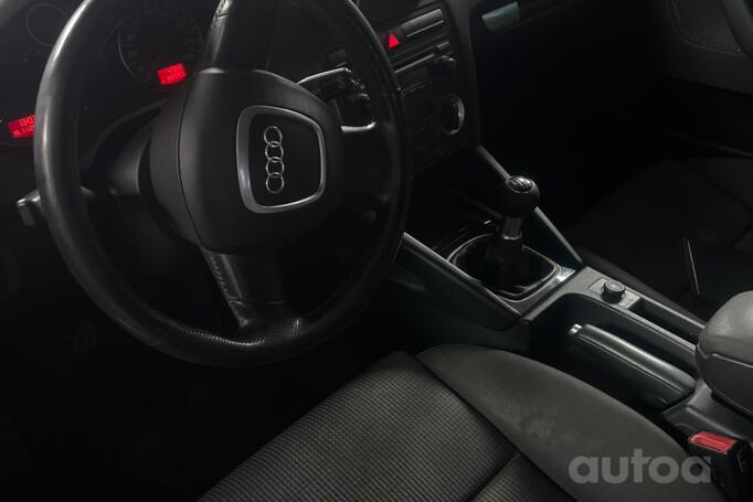 Audi A3 8P/8PA [2th restyling] Sportback hatchback 5-doors