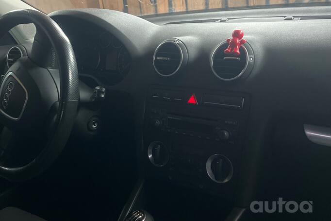 Audi A3 8P/8PA [2th restyling] Sportback hatchback 5-doors