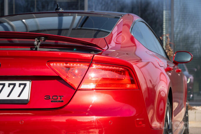 Audi A7 4G Sportback liftback