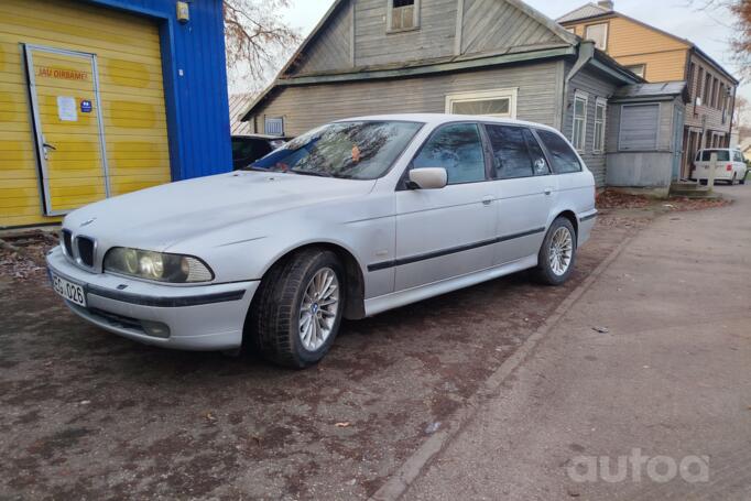 BMW 5 Series E39 Touring wagon