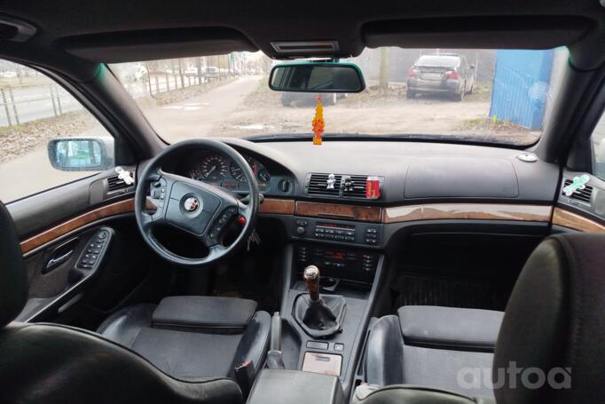 BMW 5 Series E39 Touring wagon
