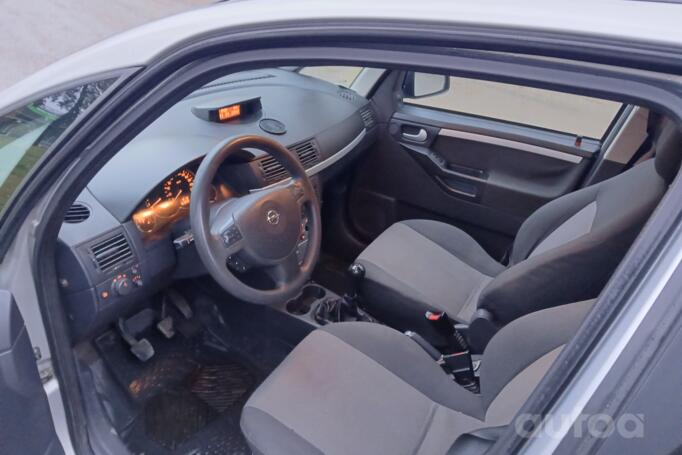 Opel Meriva 1 generation Minivan