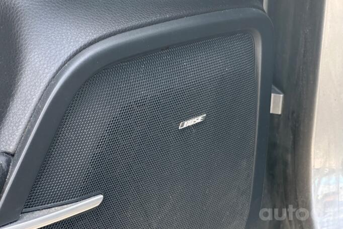 Porsche Cayenne 958 Crossover