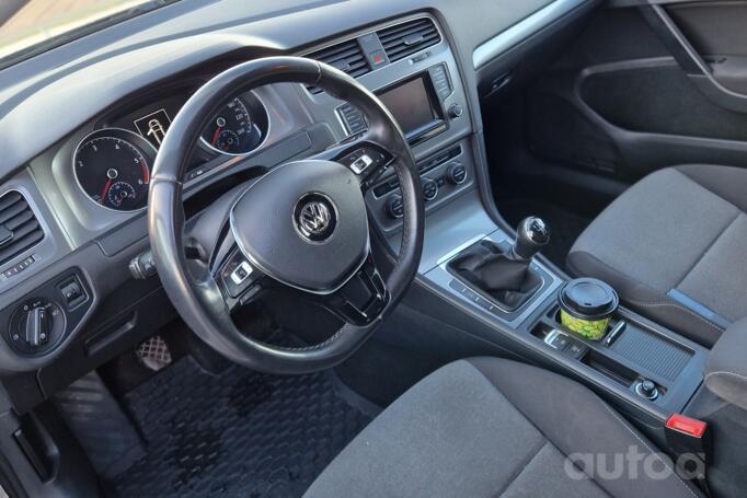 Volkswagen Golf 7 generation Variant wagon 5-doors