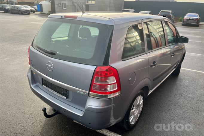 Opel Zafira B [restyling]