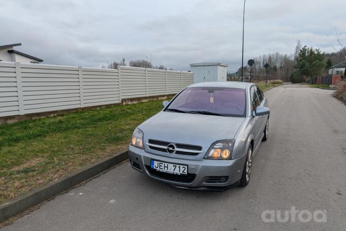 Opel Vectra C GTS hatchback