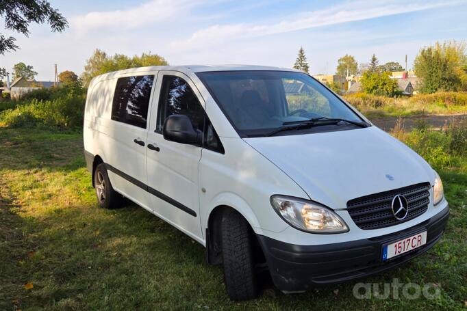 Mercedes-Benz Vito W639 Minivan 4-doors