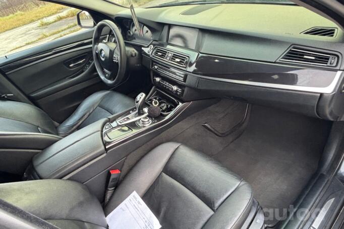 BMW 5 Series F07/F10/F11 Sedan