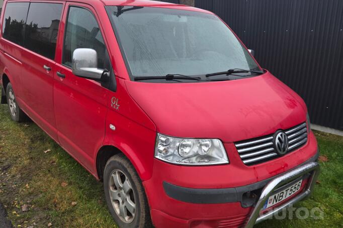 Volkswagen Transporter T5 Minivan 4-doors