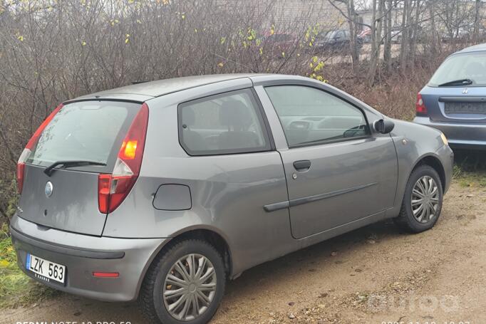 Fiat Punto 2 generation [restyling] Hatchback 3-doors