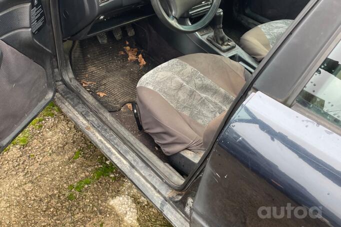 Audi 80 5 generation (B4)