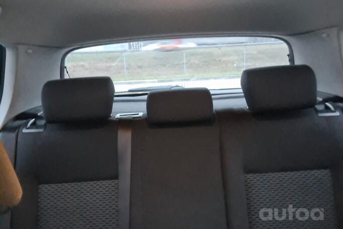 Volkswagen Golf 6 generation Hatchback 5-doors