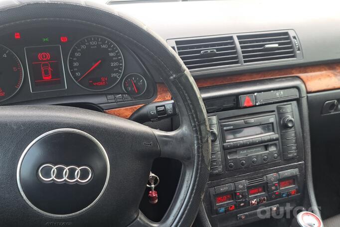 Audi A4 B6 Avant wagon 5-doors