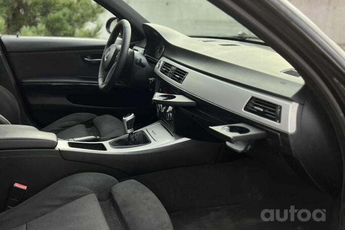 BMW 3 Series E90/E91/E92/E93 Sedan