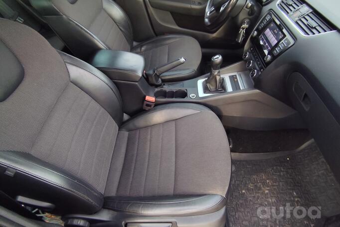 Skoda Octavia 3 generation Combi wagon 5-doors