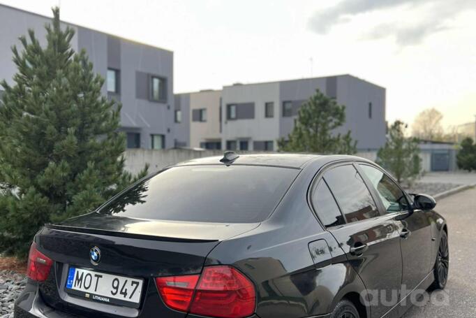 BMW 3 Series E90/E91/E92/E93 Sedan
