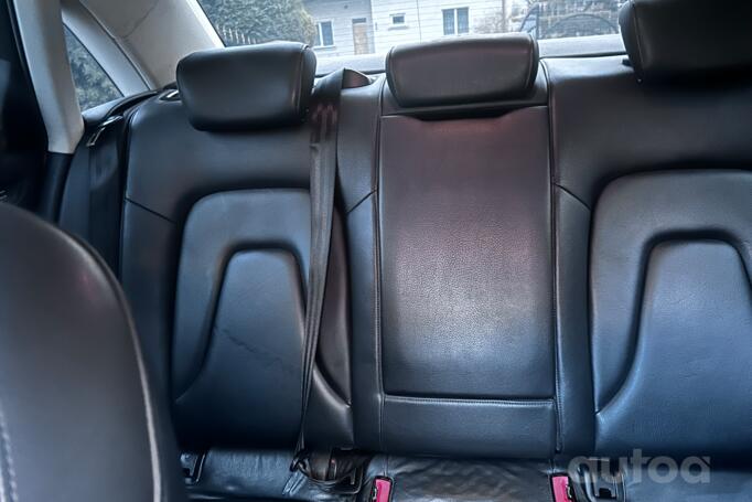 Audi A4 B8/8K Sedan 4-doors