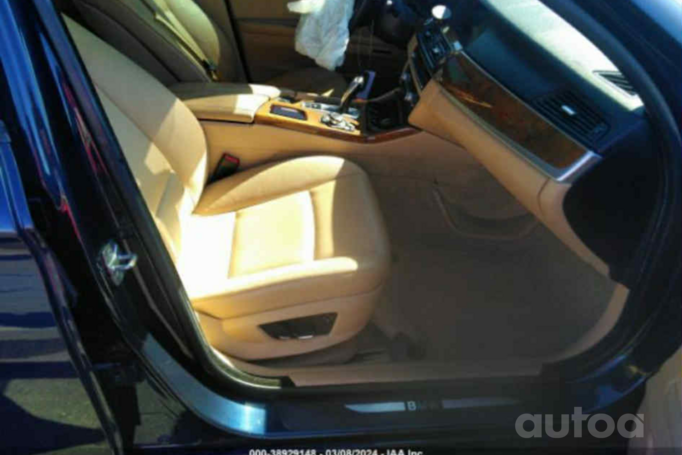 BMW 5 Series F07/F10/F11 Sedan