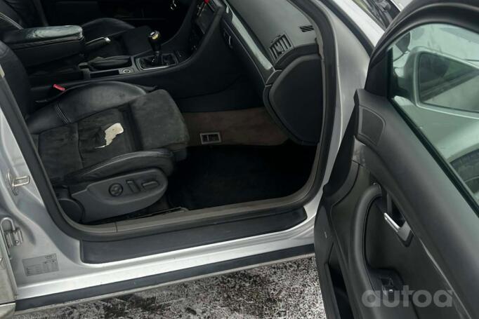 Audi A4 B6 Avant wagon 5-doors