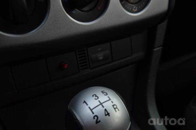 Ford Focus 2 generation wagon 5-doors