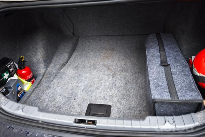 BMW 3 Series E90/E91/E92/E93 [restyling] Sedan