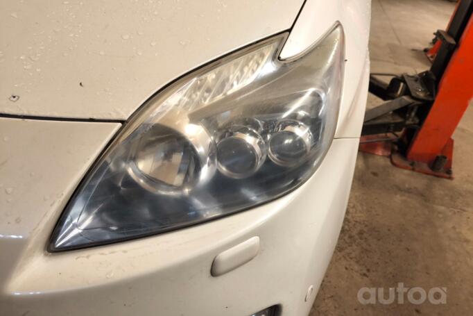 Toyota Prius 3 generation Hatchback 5-doors