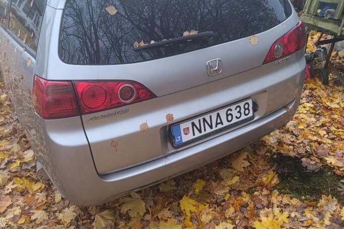 Honda Accord 7 generation wagon