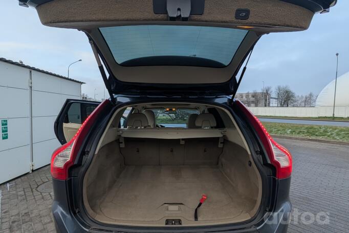 Volvo XC60 1 generation Crossover