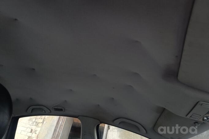 Volkswagen Passat B5 Sedan 4-doors