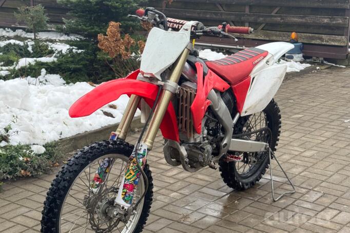Honda CRF