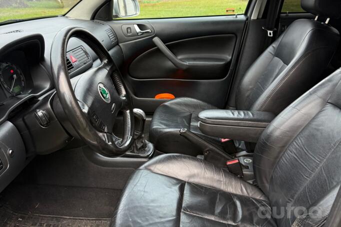 Skoda Octavia 1 generation [restyling] Combi wagon 5-doors