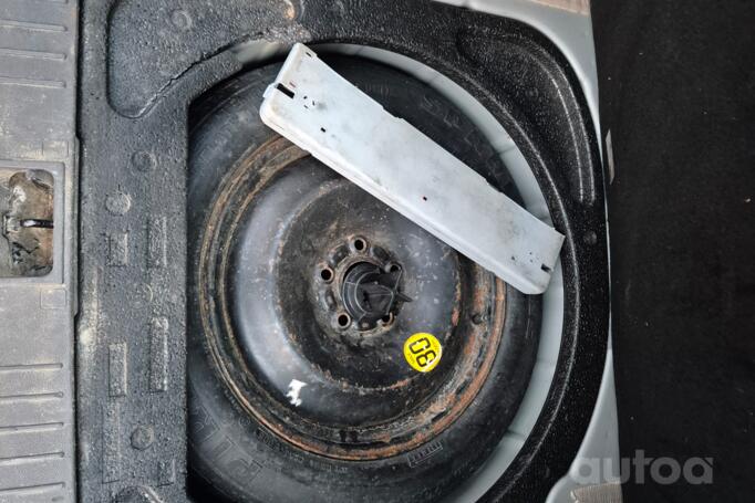 Ford Focus 2 generation wagon 5-doors