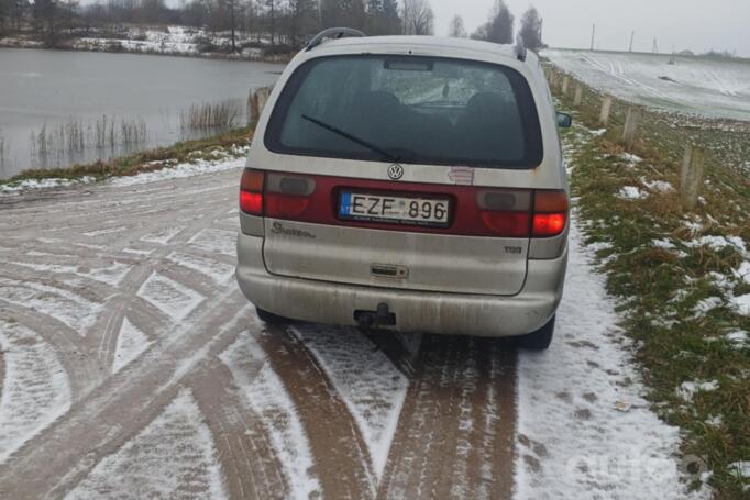 Volkswagen Sharan 1 generation Minivan 5-doors