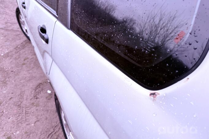 Subaru Forester 2 generation STi crossover 5-doors