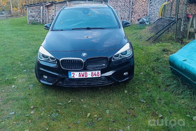 BMW 2 Series Active Tourer F45 Minivan