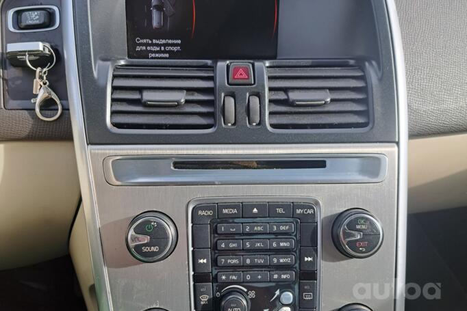 Volvo XC60 1 generation Crossover