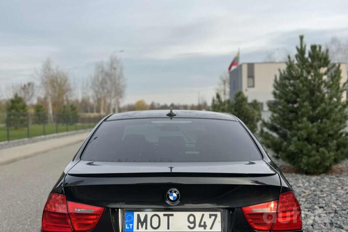 BMW 3 Series E90/E91/E92/E93 Sedan