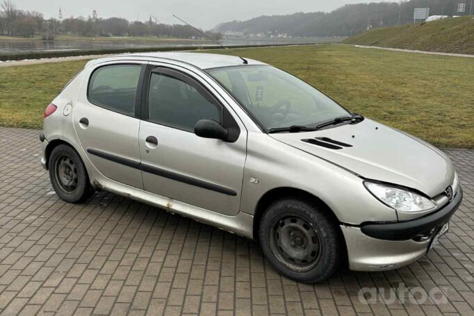 Peugeot 206 1 generation Hatchback 5-doors