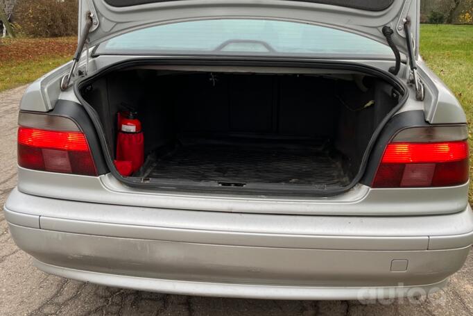 BMW 5 Series E39 Sedan 4-doors