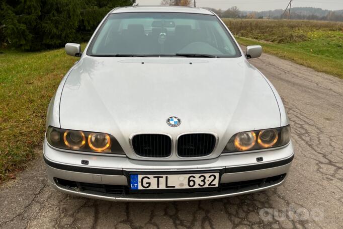 BMW 5 Series E39 Sedan 4-doors