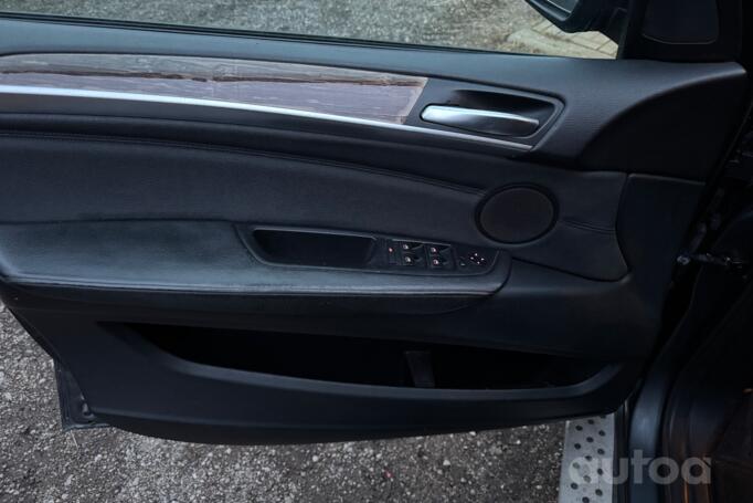 BMW X5 E70 [restyling] Crossover