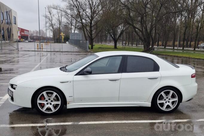 Alfa Romeo 159 1 generation Sedan