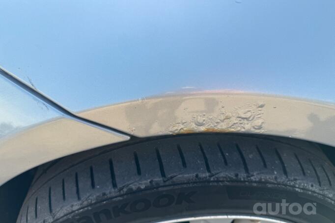 BMW 3 Series E90/E91/E92/E93 [restyling] Sedan