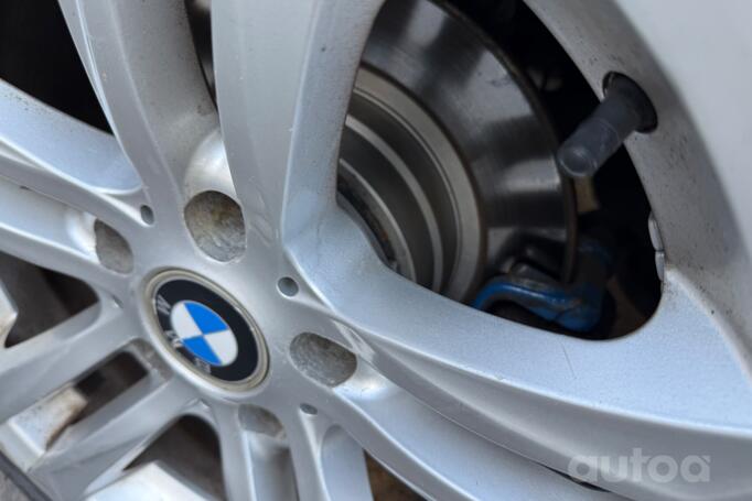 BMW 3 Series E90/E91/E92/E93 [restyling] Sedan