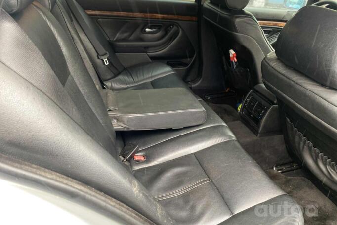 BMW 5 Series E39 Touring wagon