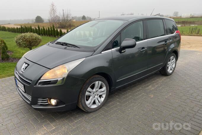 Peugeot 5008 1 generation Minivan