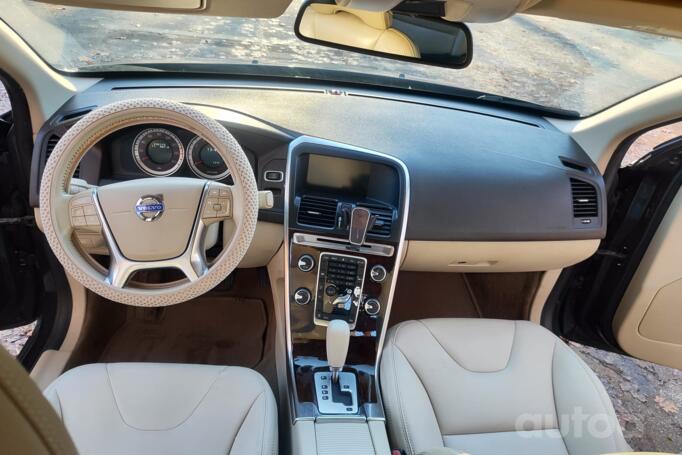 Volvo XC60 1 generation Crossover